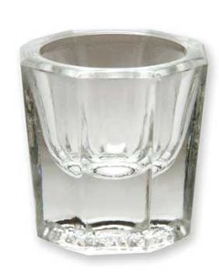 Kieliszek szklany przeźroczysty